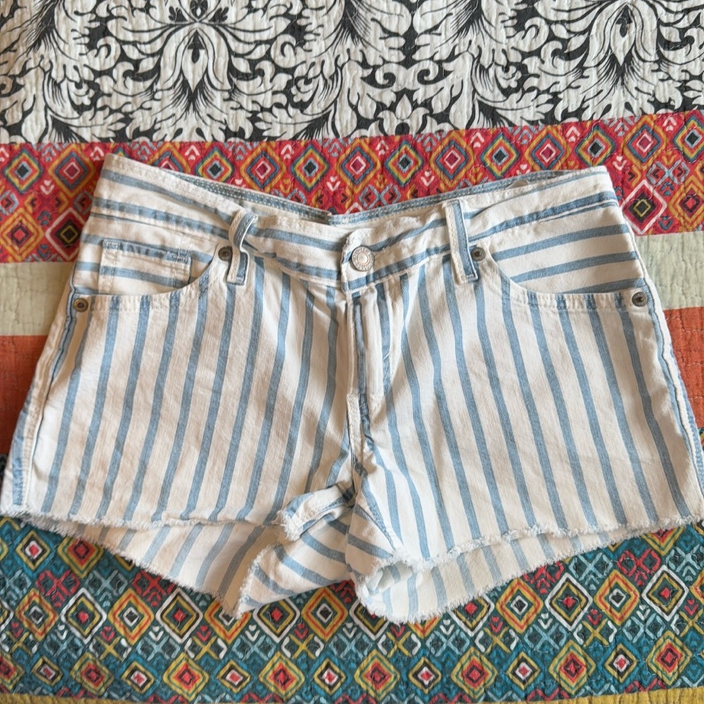 Blue and White striped Levi shorts
